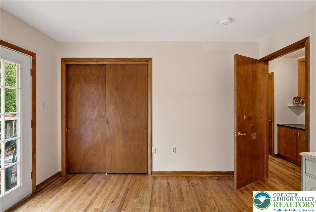 310 Albert Road Property Photo 29