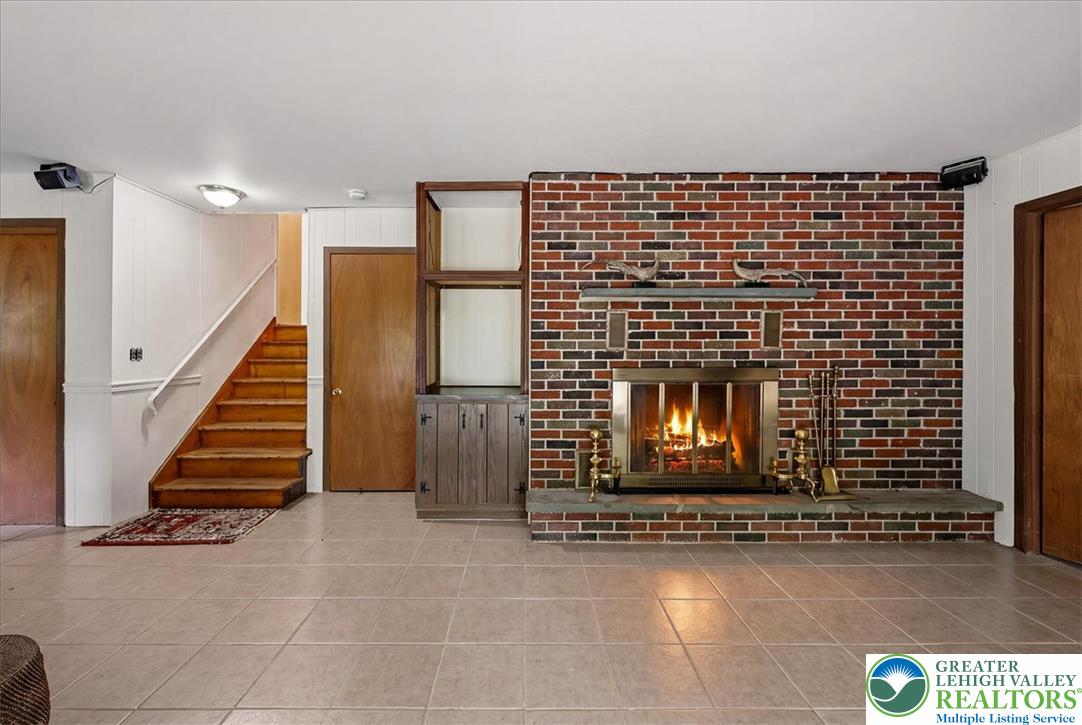 310 Albert Road Property Photo 40