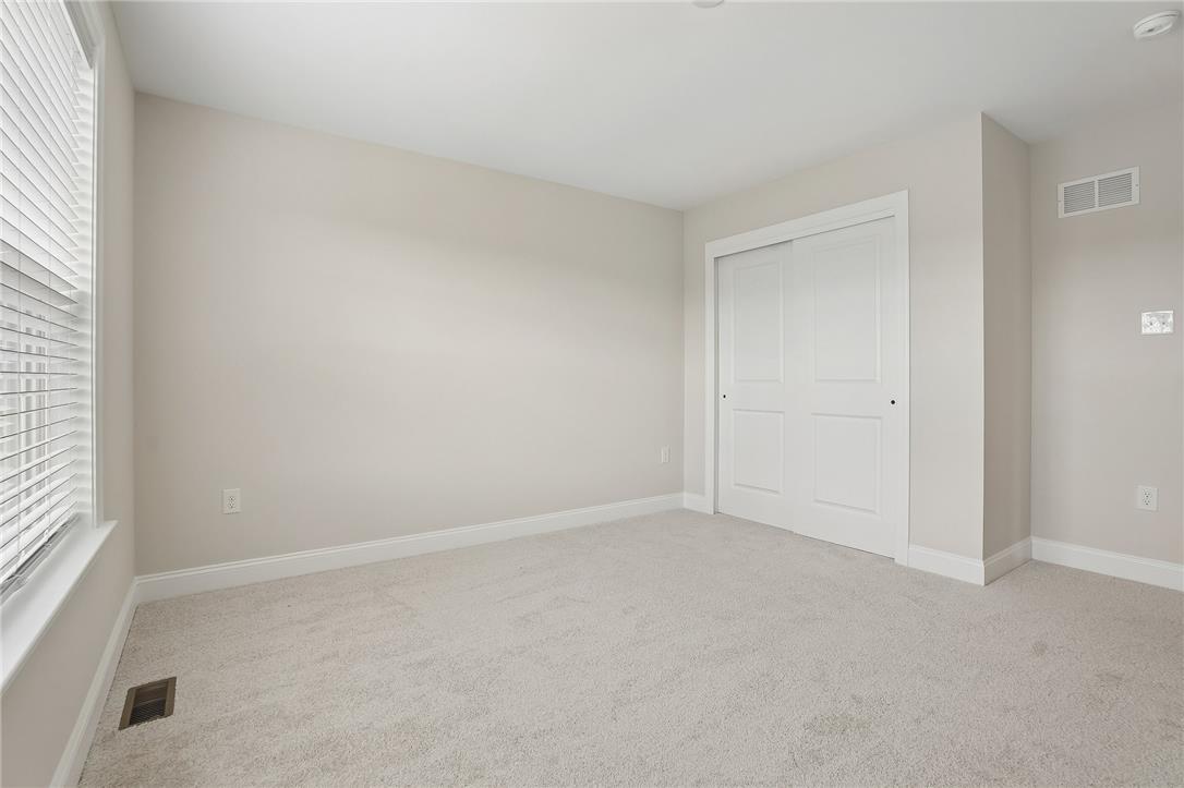 120 Ashford Drive Property Photo 42
