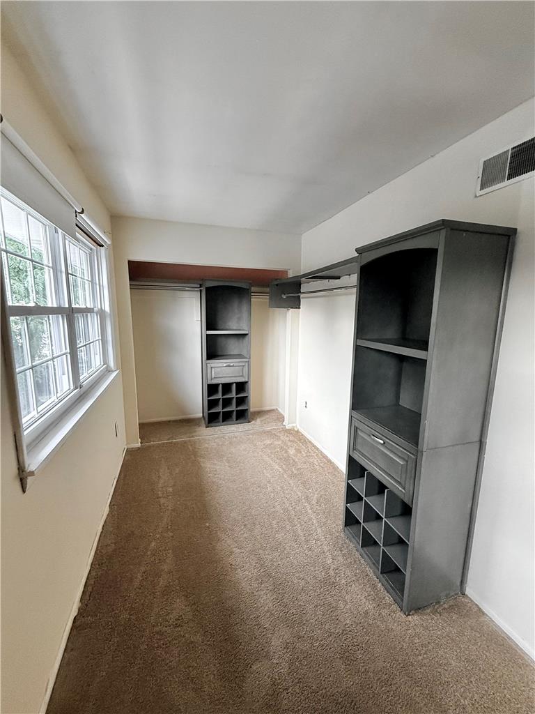 215 West Lehigh Street Property Photo 16