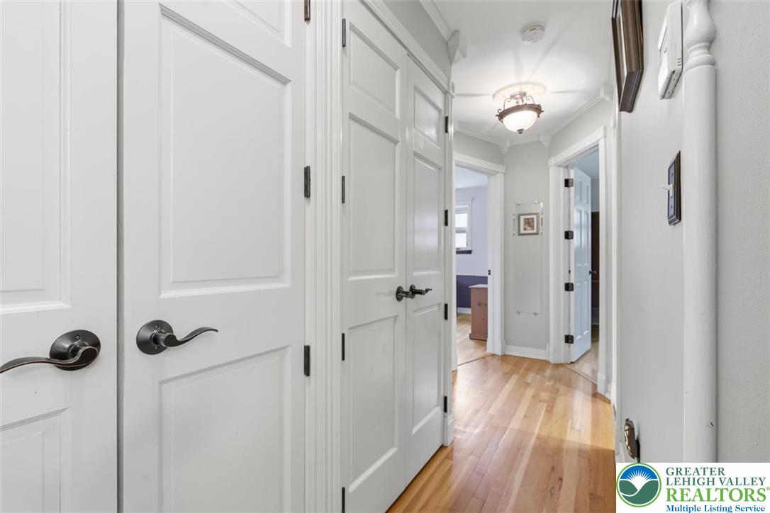 722 South Avenue Property Photo 18