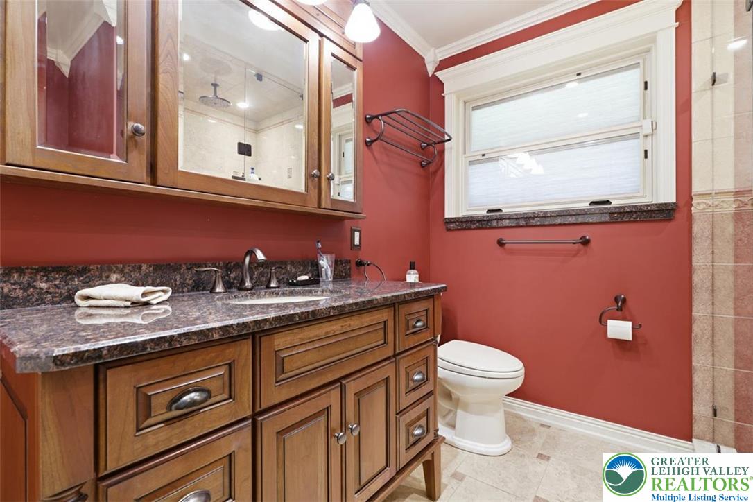 722 South Avenue Property Photo 26