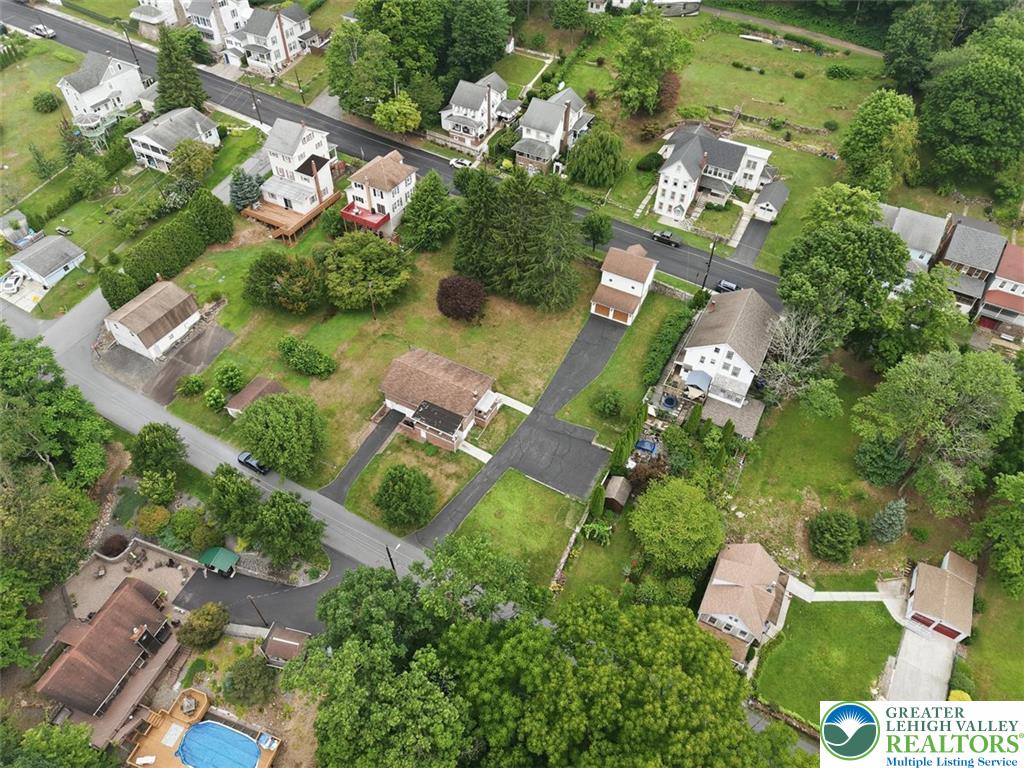 722 South Avenue Property Photo 39