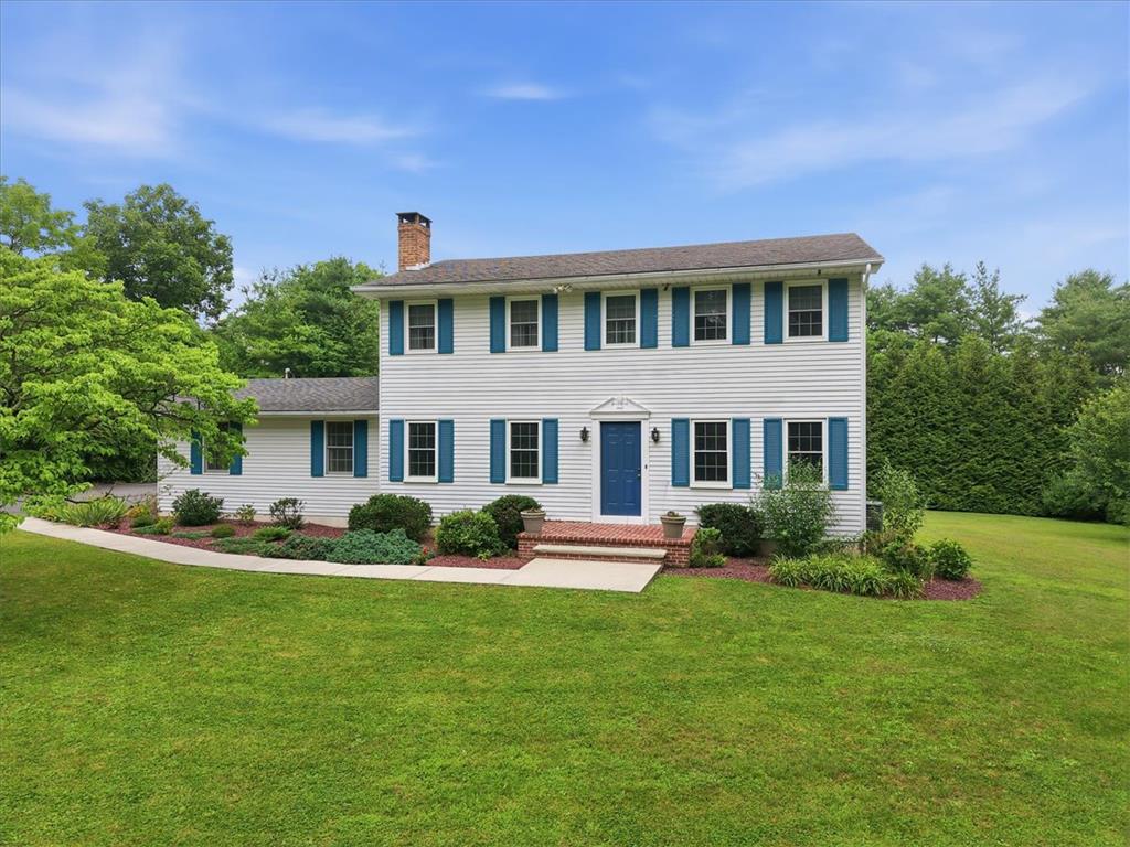 228 West Moorestown Road Property Photo 1