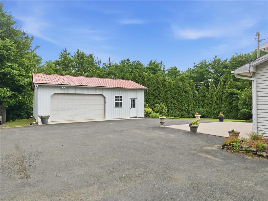 228 West Moorestown Road Property Photo 47