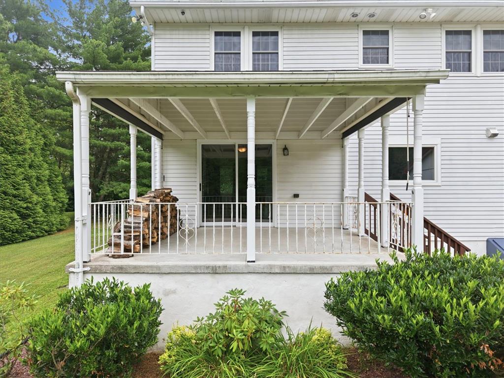 228 West Moorestown Road Property Photo 58