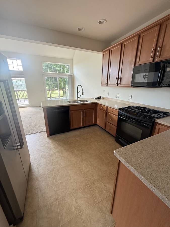 1812 Emerald Drive Property Photo 10