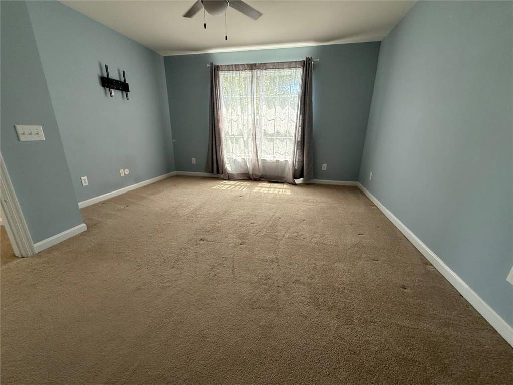 1812 Emerald Drive Property Photo 12
