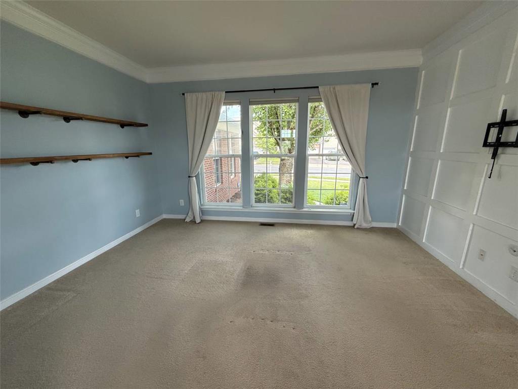 1812 Emerald Drive Property Photo 15