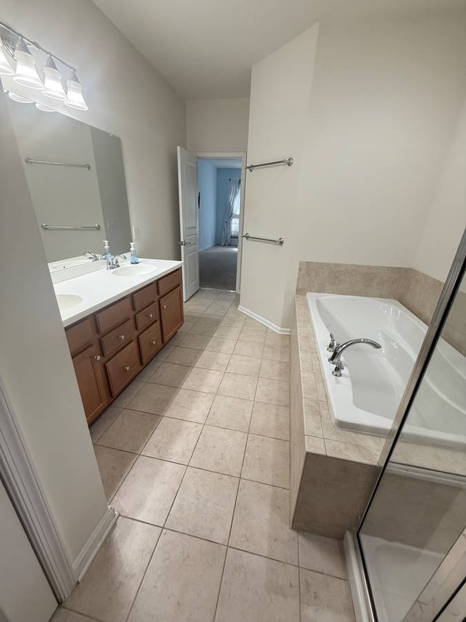 1812 Emerald Drive Property Photo 16