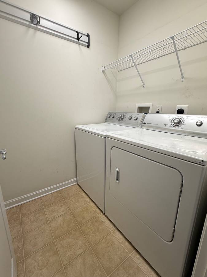1812 Emerald Drive Property Photo 25