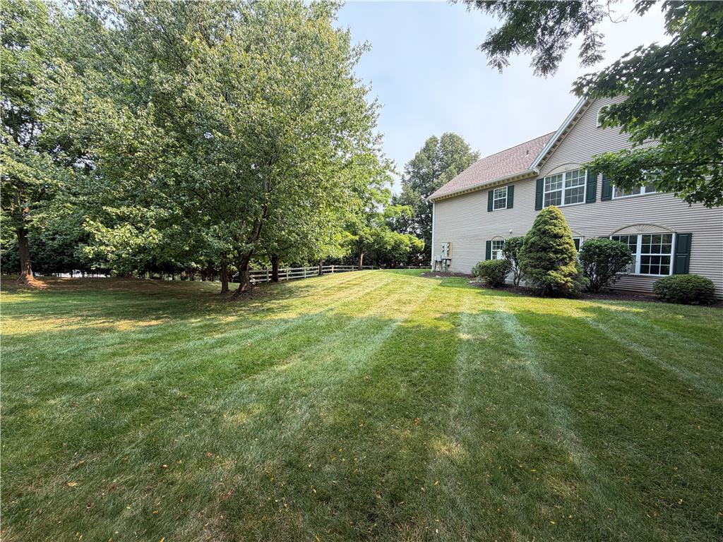 1964 Mattis Street Property Photo 3