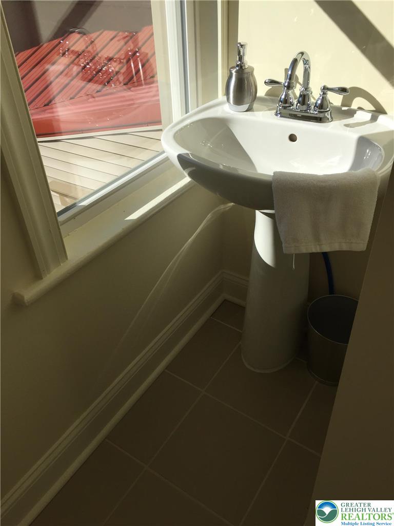 6058 West Main Boulevard 2 Property Photo 15