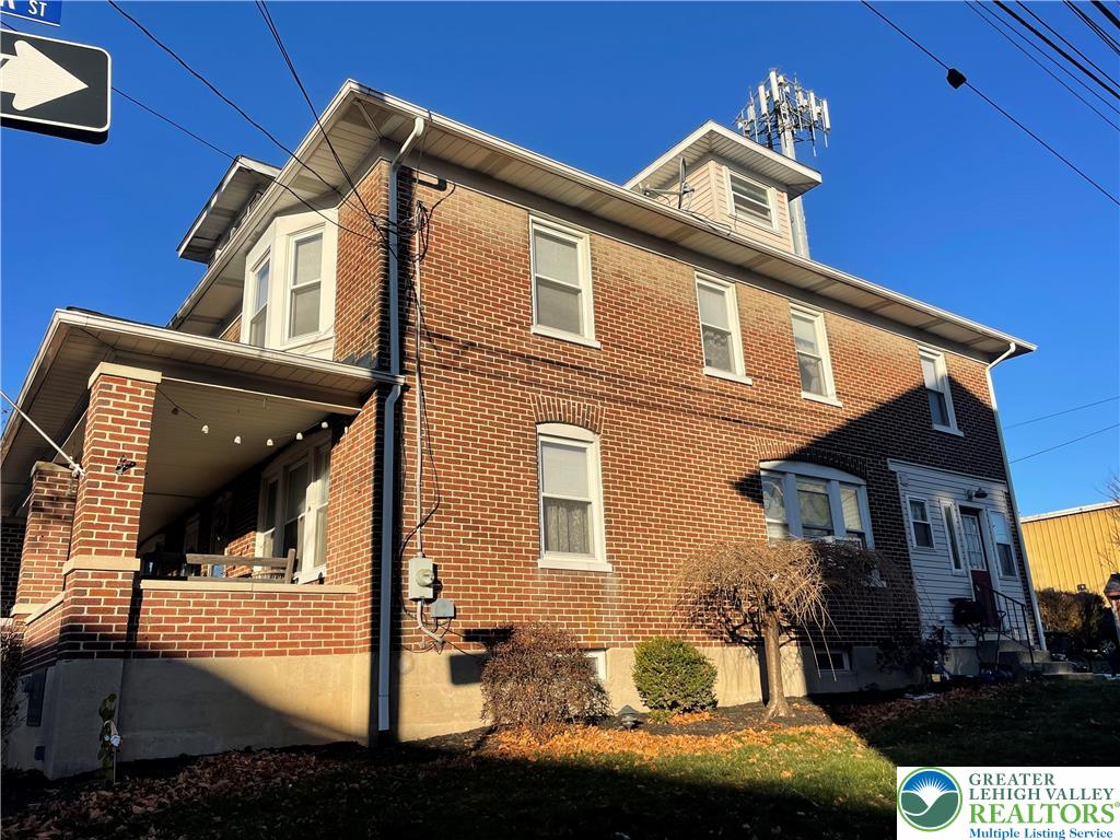 121 Belvidere Street Property Photo 2