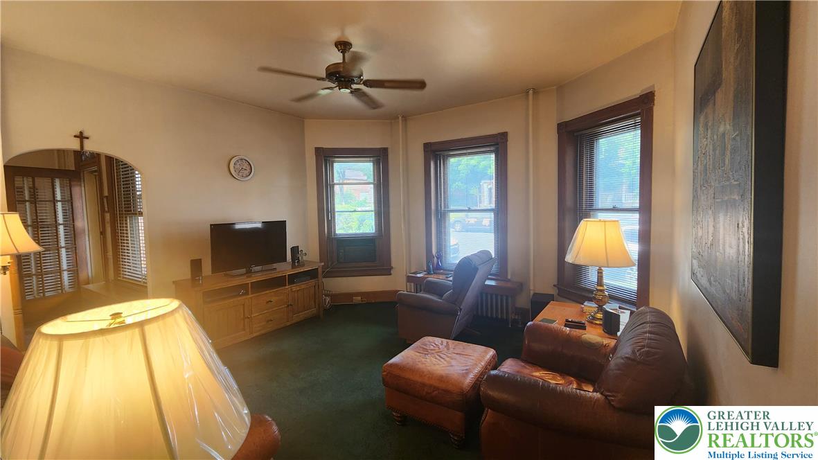 53 East Susquehanna Property Photo 6