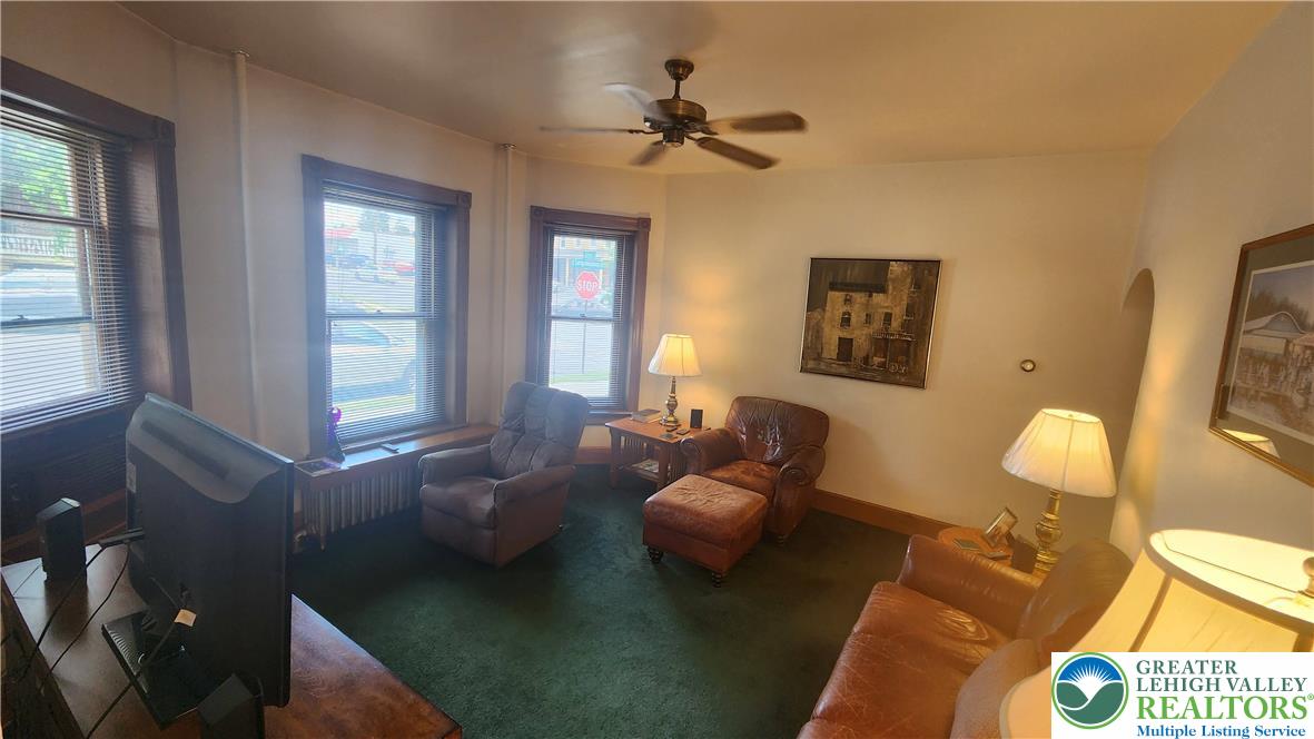 53 East Susquehanna Property Photo 7