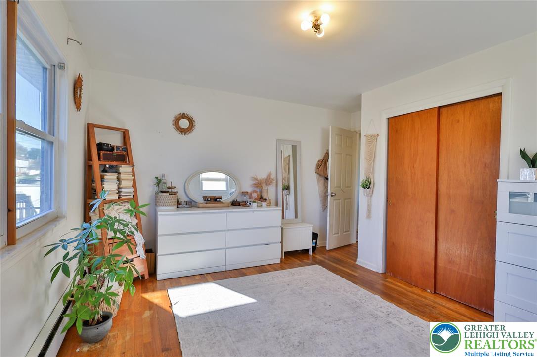 2922 Clayton Street Property Photo 14