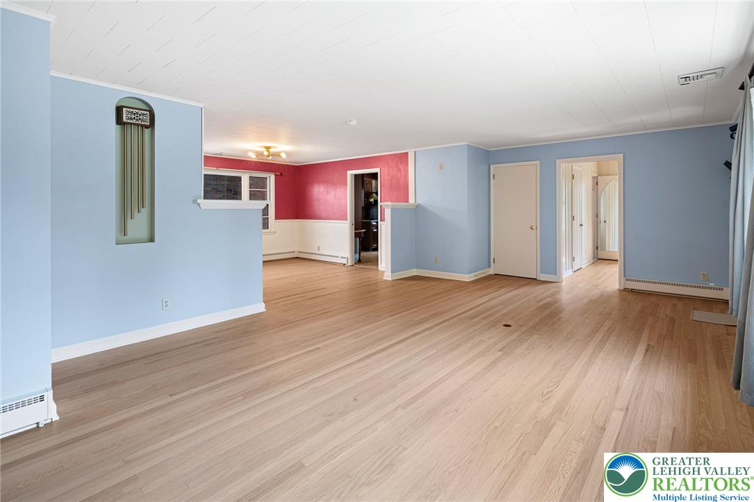 2705 Chew Street Property Photo 10