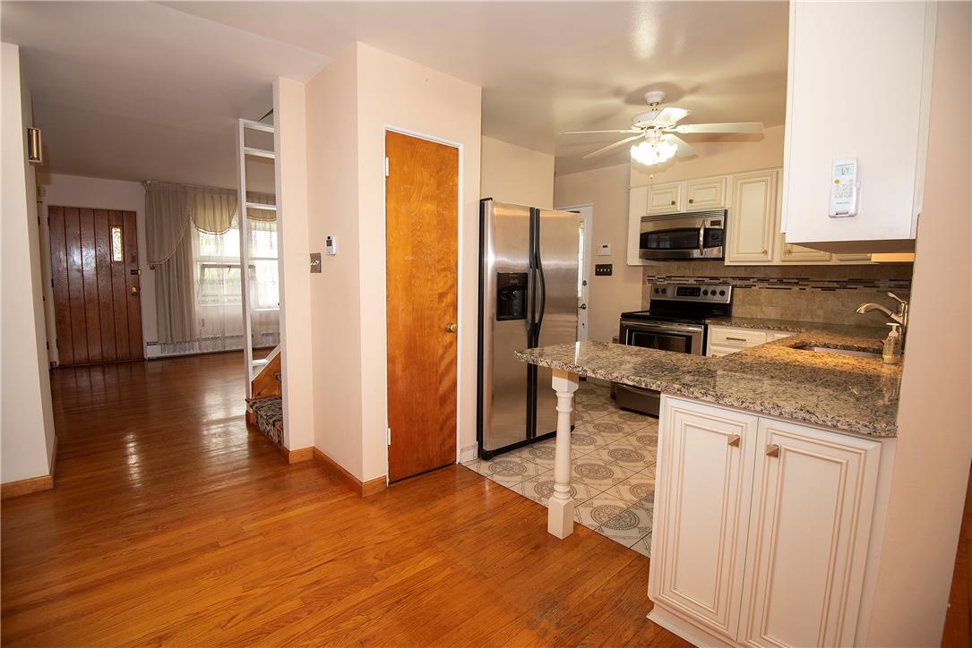 936 4th Street Property Photo 9