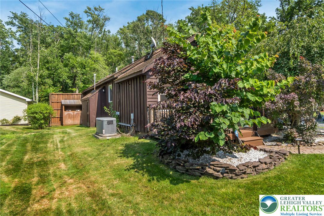 117 Whispering Acres Lane Property Photo 35