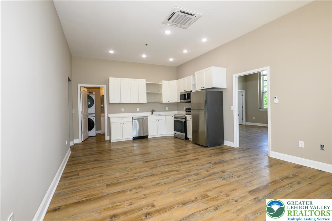 1012 2nd Street Two Bedroom Property Photo 15