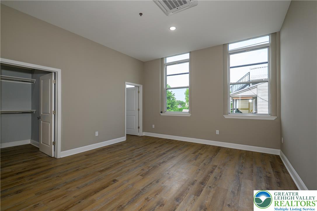 1012 2nd Street Two Bedroom Property Photo 18