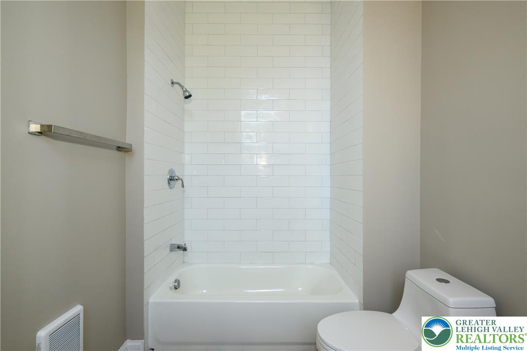 1012 2nd Street Two Bedroom Property Photo 28