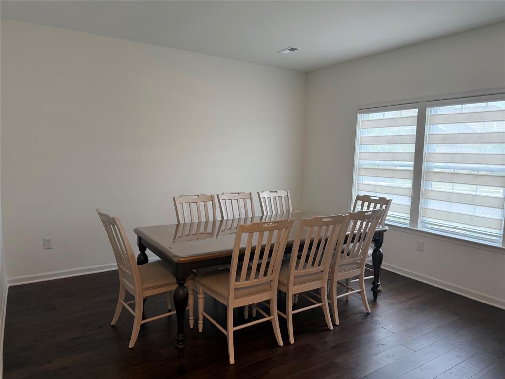 3760 Founders Xing Property Photo 7