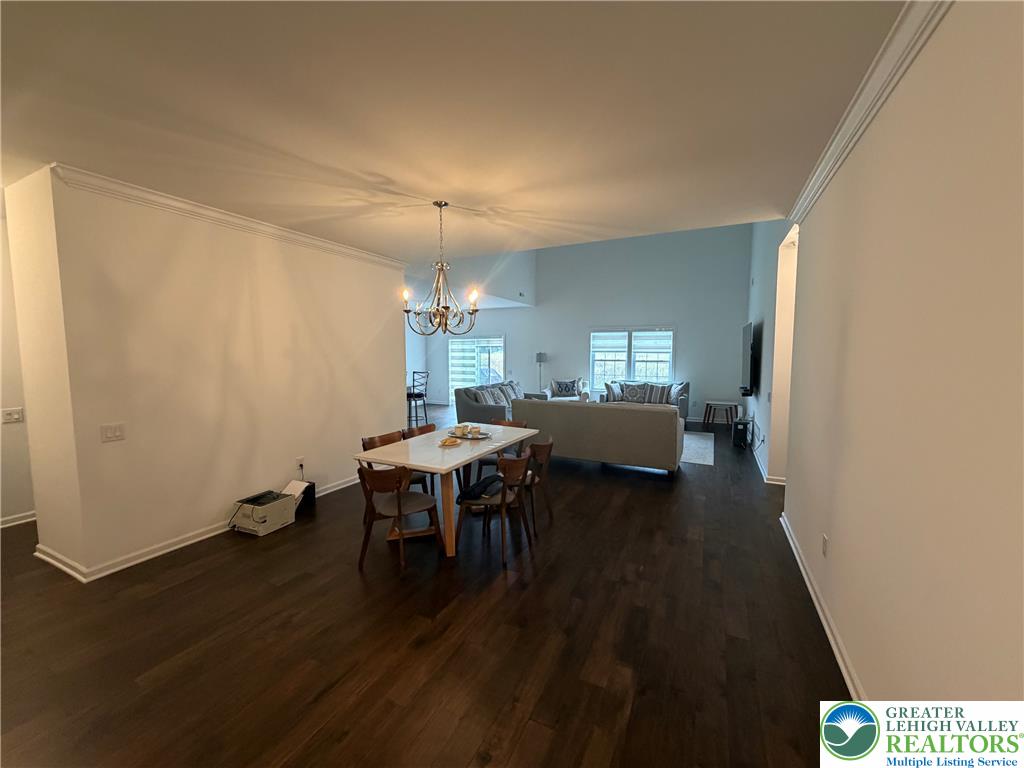 3760 Founders Xing Property Photo 13