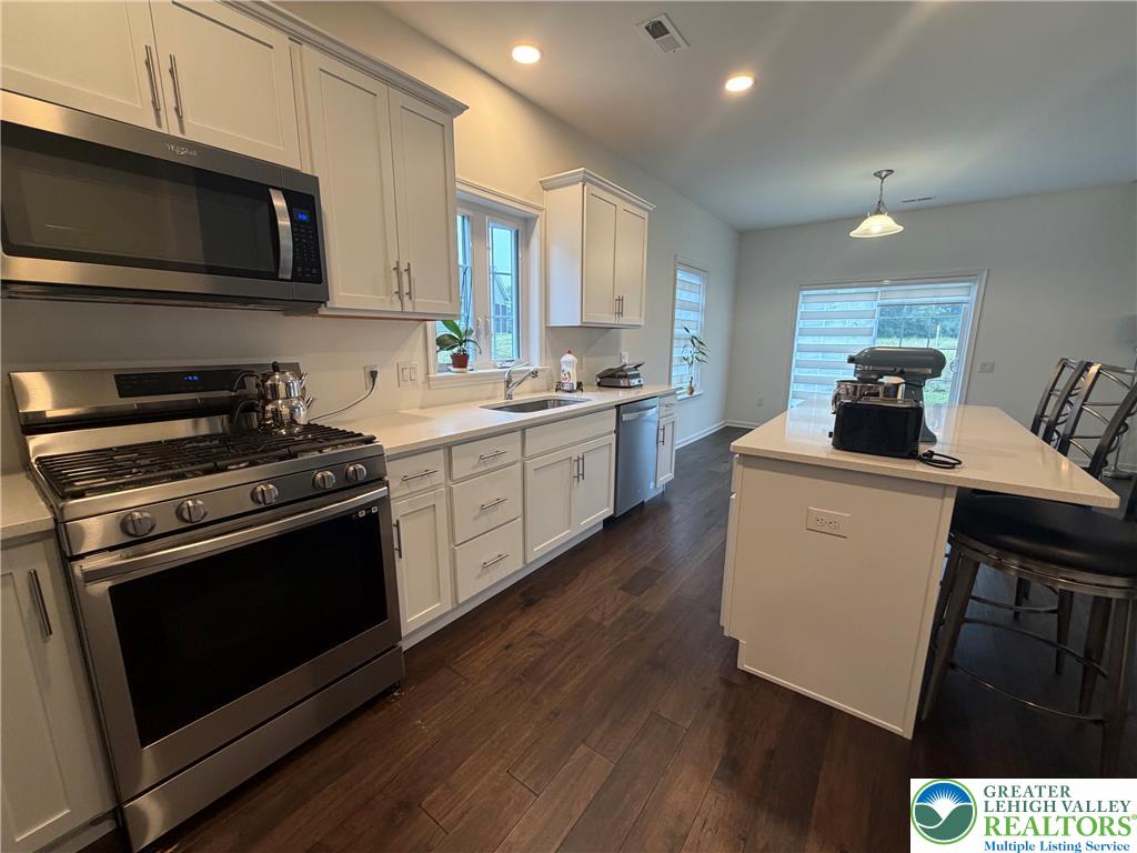 3760 Founders Xing Property Photo 15