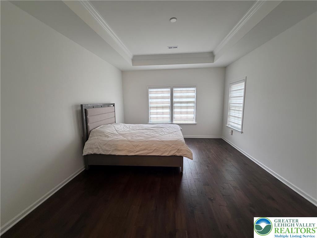 3760 Founders Xing Property Photo 19