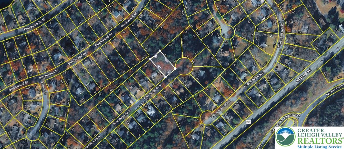 Pine Ridge Road Property Photo 1