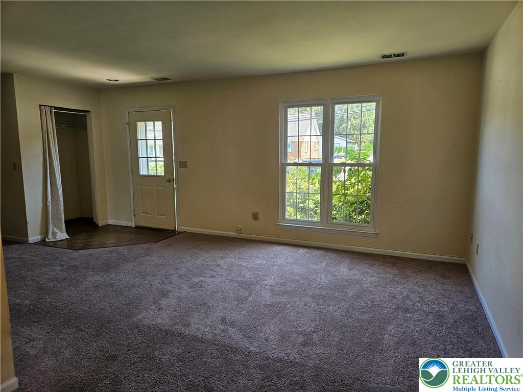 363 Minor Street Property Photo 3