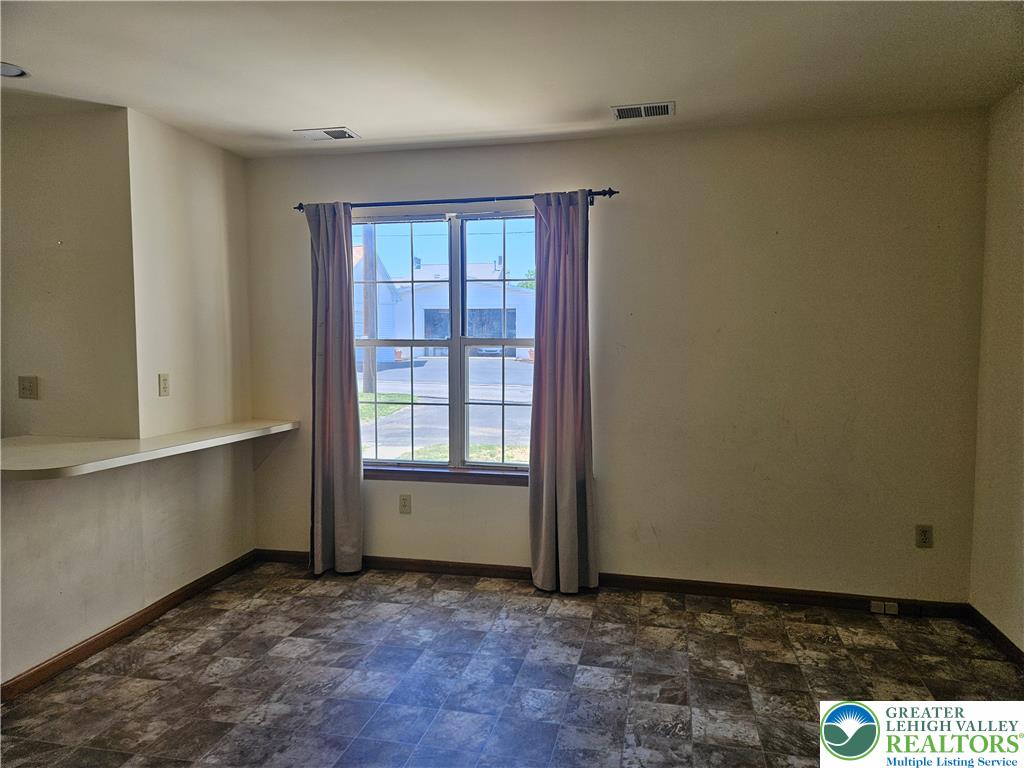 363 Minor Street Property Photo 9
