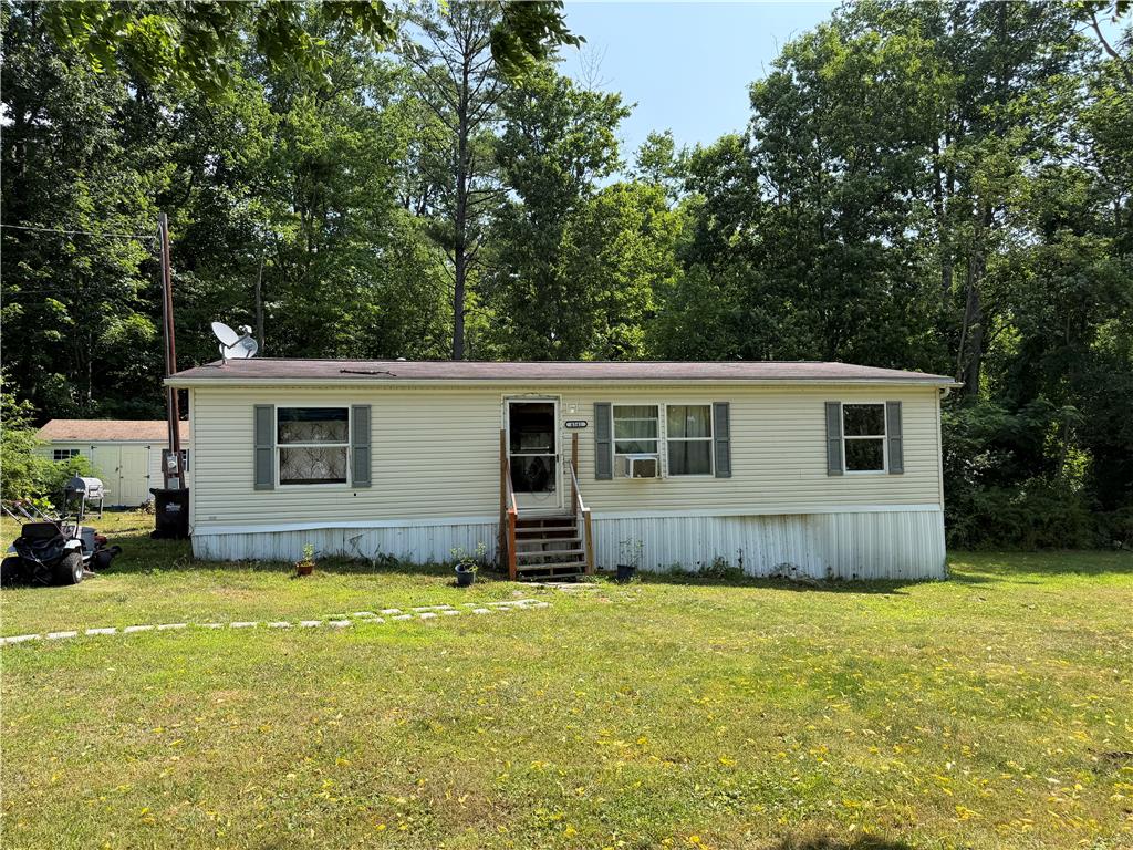 4541 Main St Property Photo 2