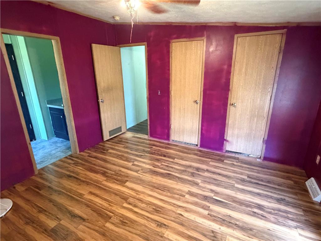 4541 Main St Property Photo 18