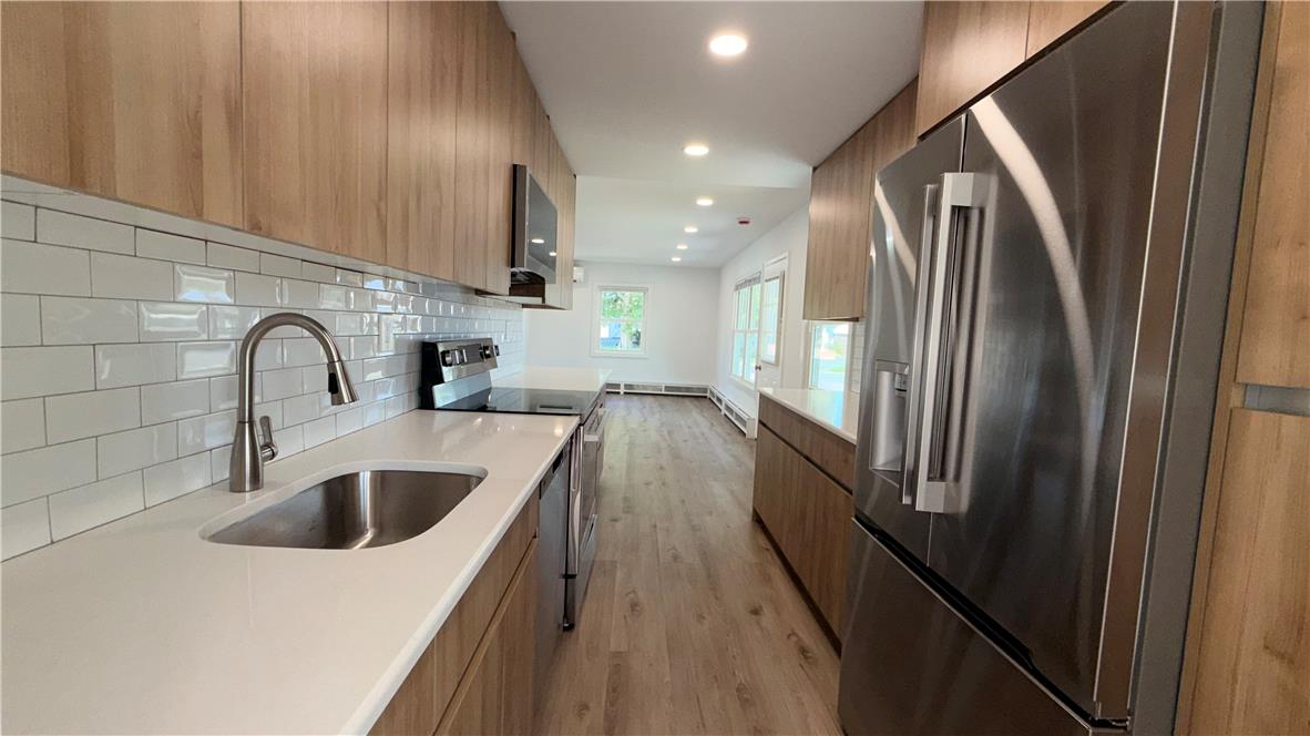 49 Seyfried Avenue Property Photo 2