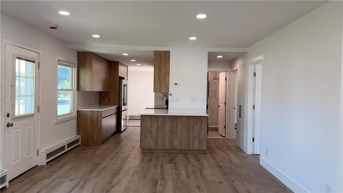 49 Seyfried Avenue Property Photo 3