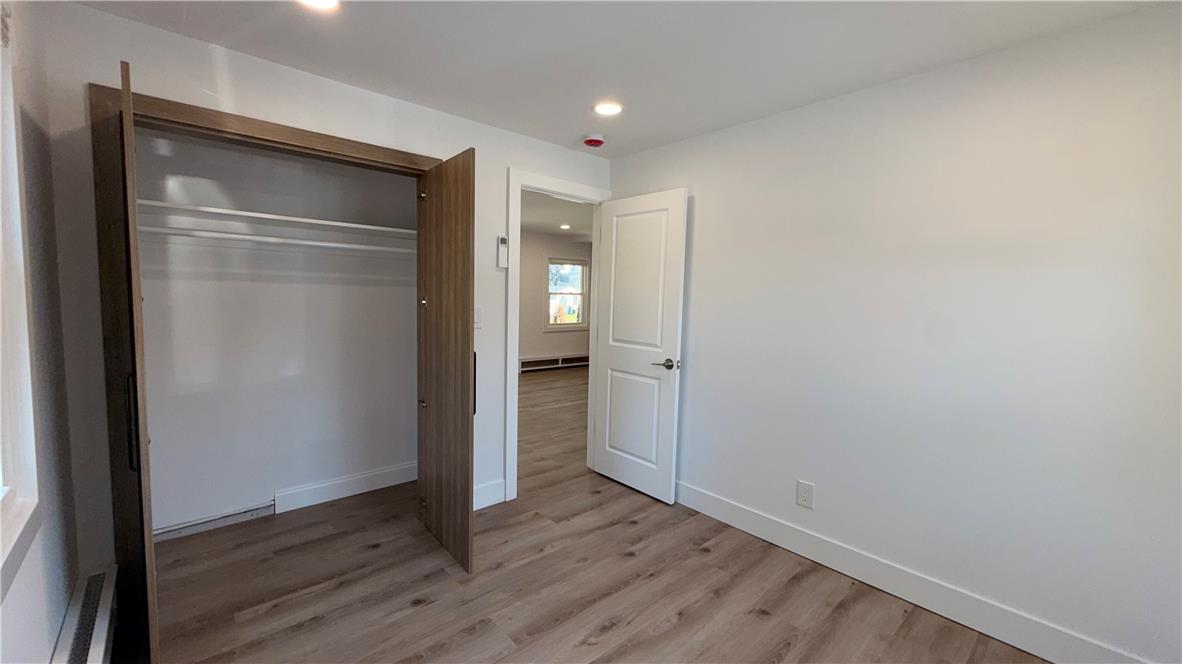 49 Seyfried Avenue Property Photo 7