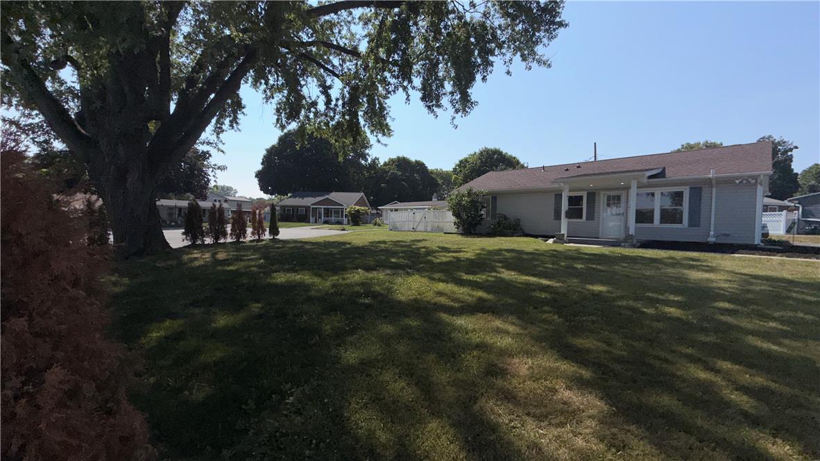 49 Seyfried Avenue Property Photo 15