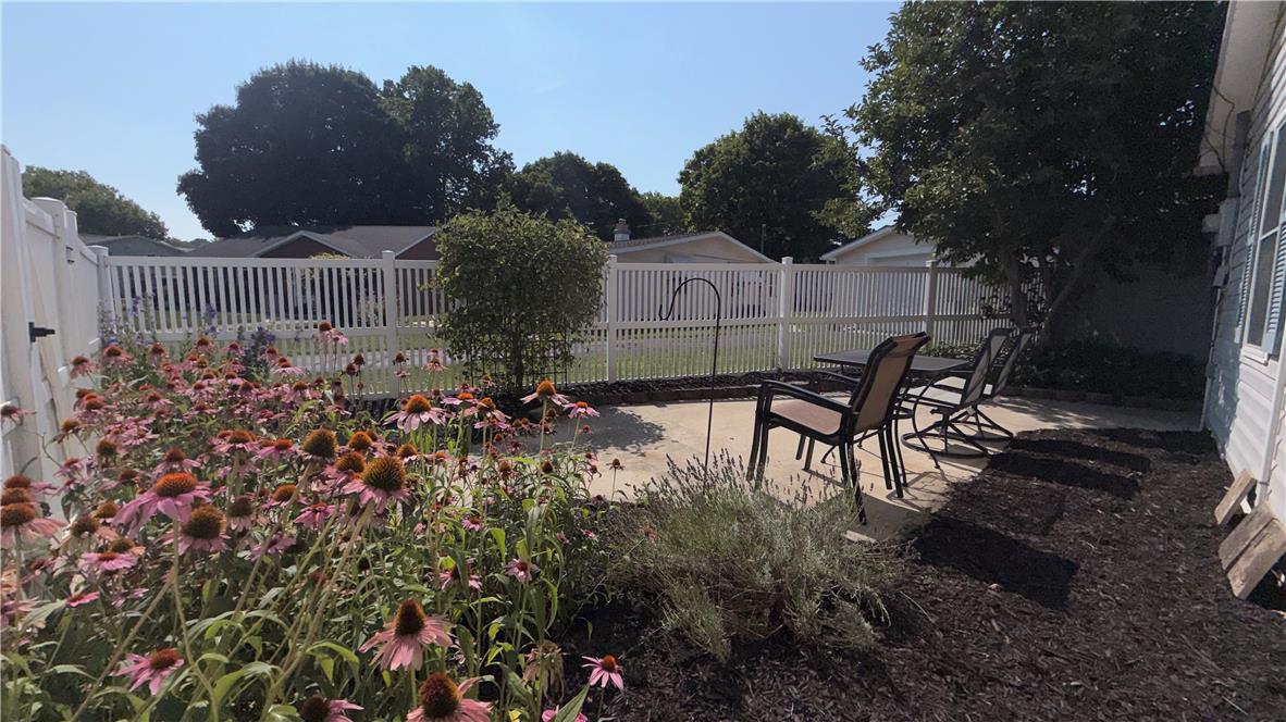 49 Seyfried Avenue Property Photo 20