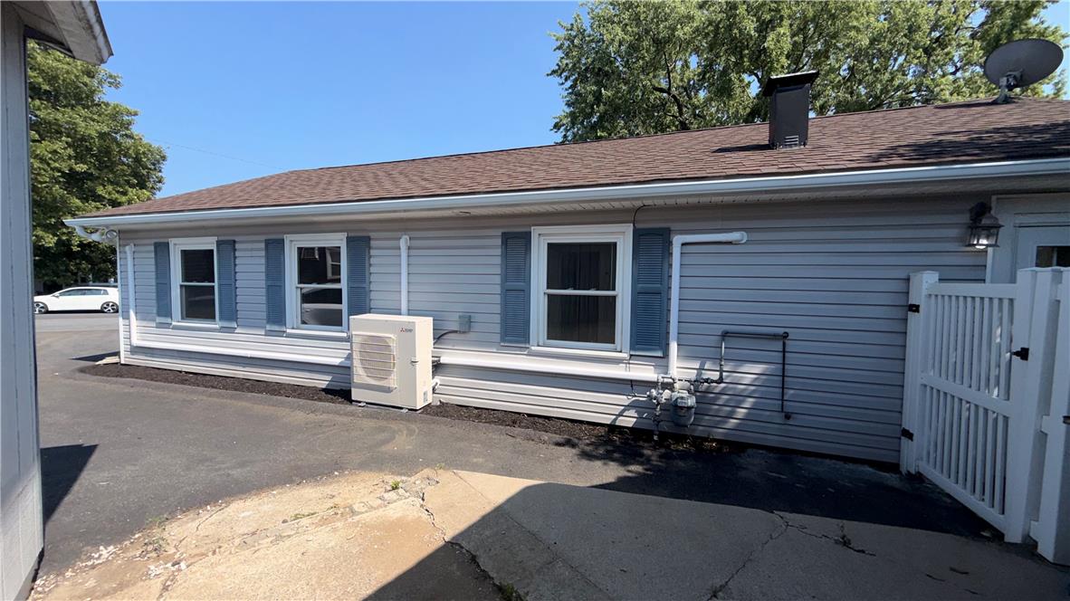 49 Seyfried Avenue Property Photo 24