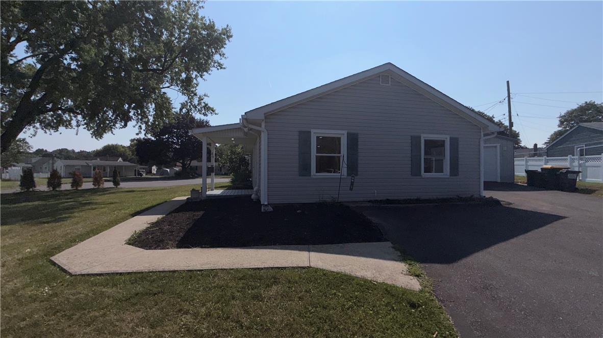 49 Seyfried Avenue Property Photo 31