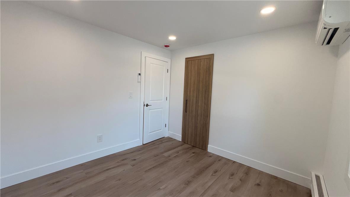 49 Seyfried Avenue Property Photo 45