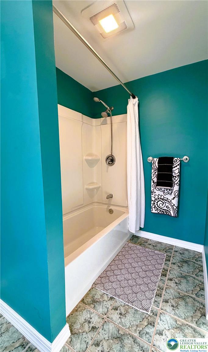 130 Bridge Street Property Photo 27