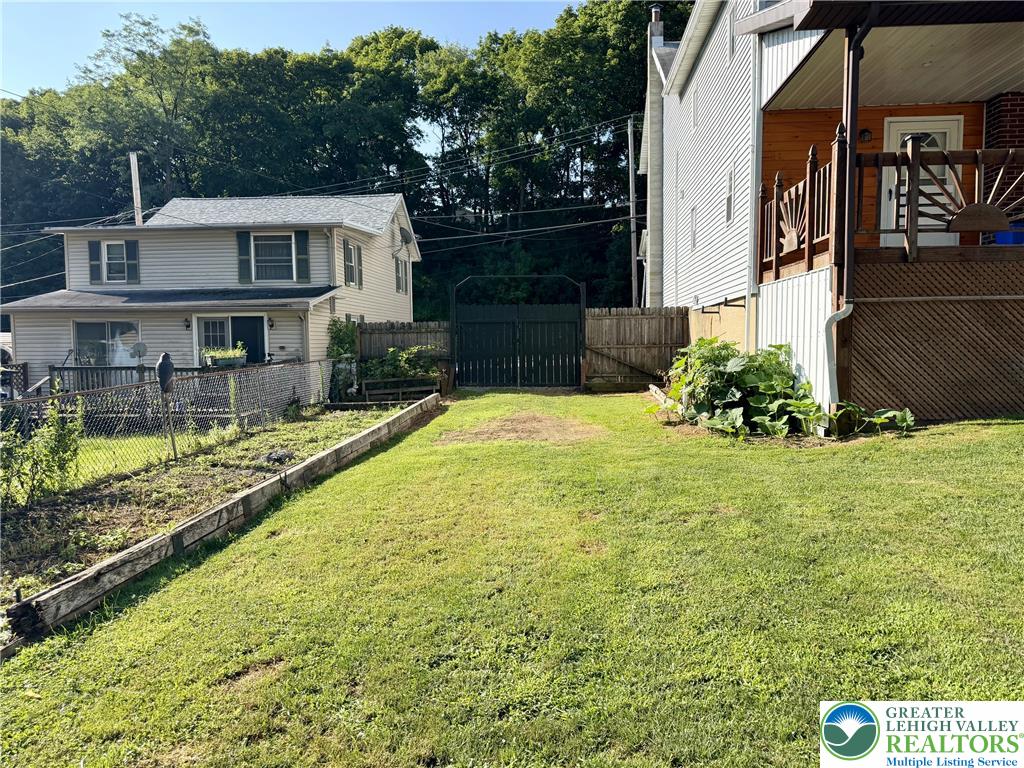 130 Bridge Street Property Photo 41
