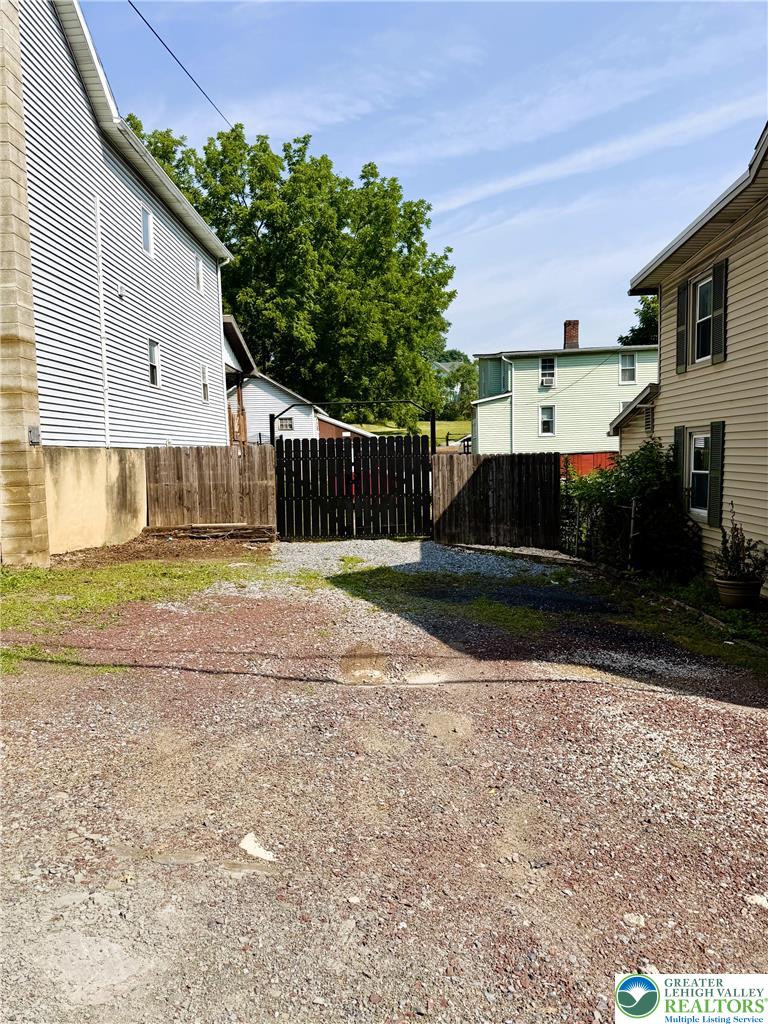130 Bridge Street Property Photo 42