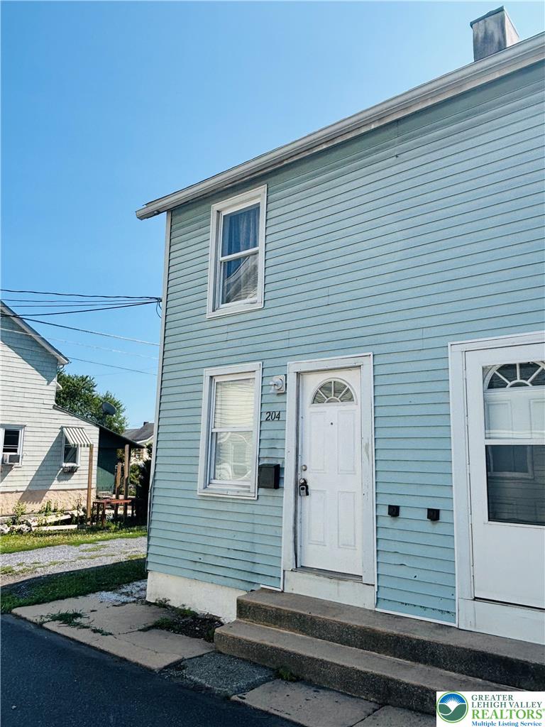 204 Limestone Street Property Photo 1