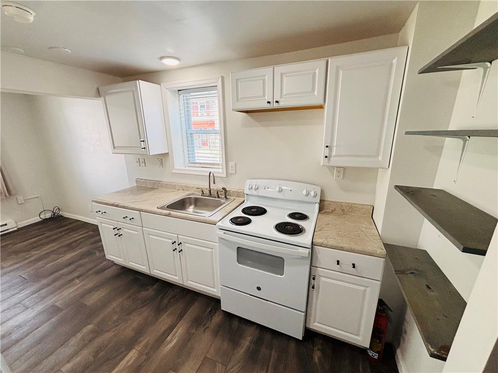 204 Limestone Street Property Photo 9