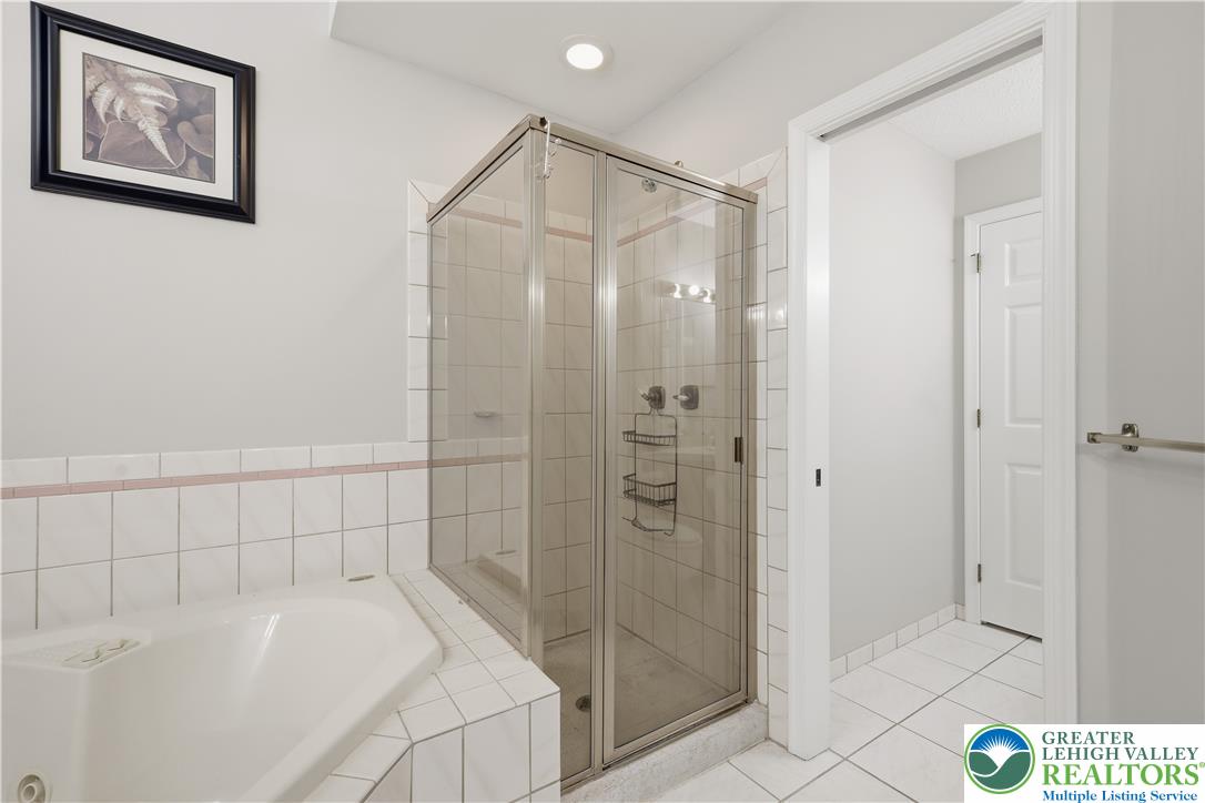 76 Laurelwoods Drive Property Photo 18